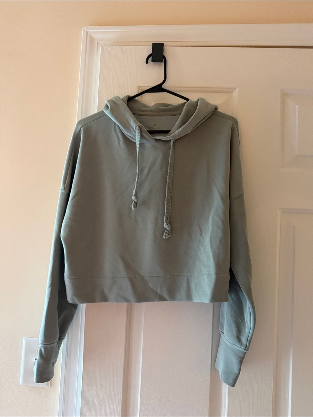 Altar'd State Cropped Hoodie in Sage